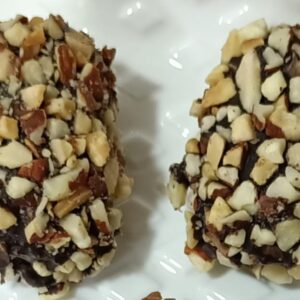 rock dates chocolate